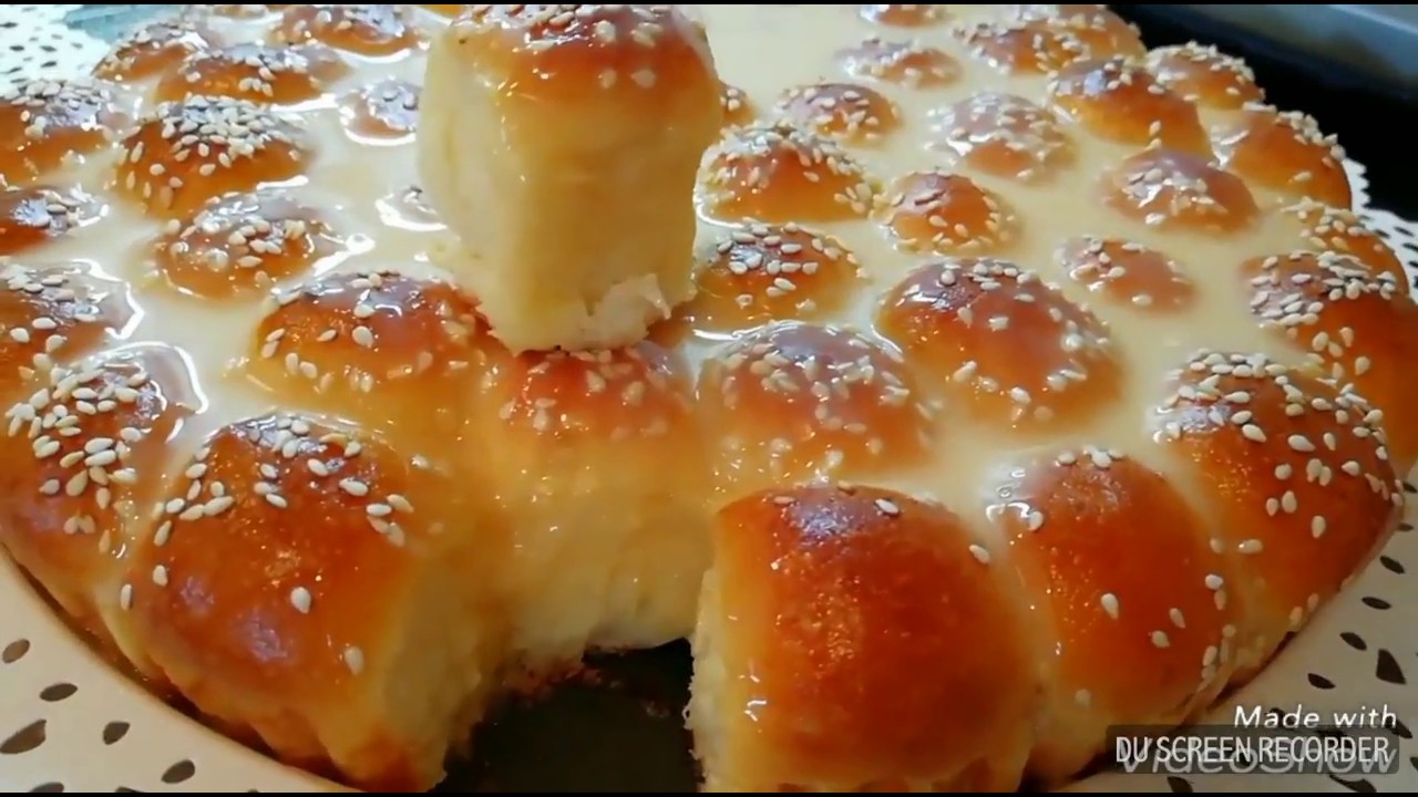 خلية النحل بالعجينة الهشة خلية النحل بالعجينة الهشة