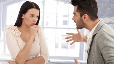 نصائح لتفادي صعوبة التعامل مع زوجكِ المتذمر
