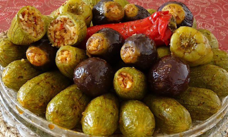 طريقة عمل محشي الكوسا والباذنجان