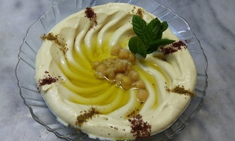 طريقة عمل الحمص بالطحينة في المنزل