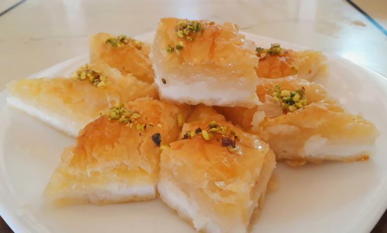 طريقة عمل النمورة بالقشطة في المنزل