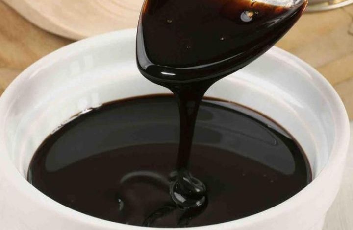 فوائد العسل الأسود