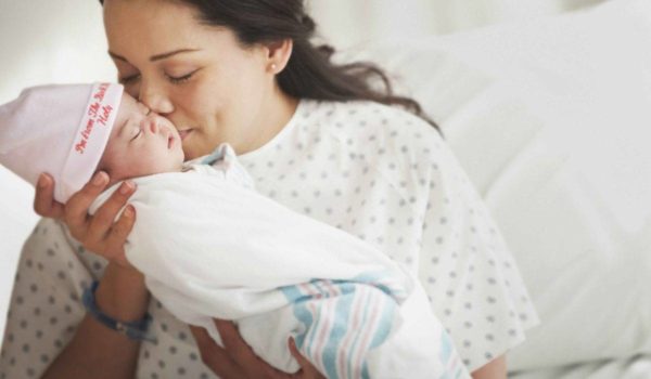 8 حقائق عن الولادة القيصرية