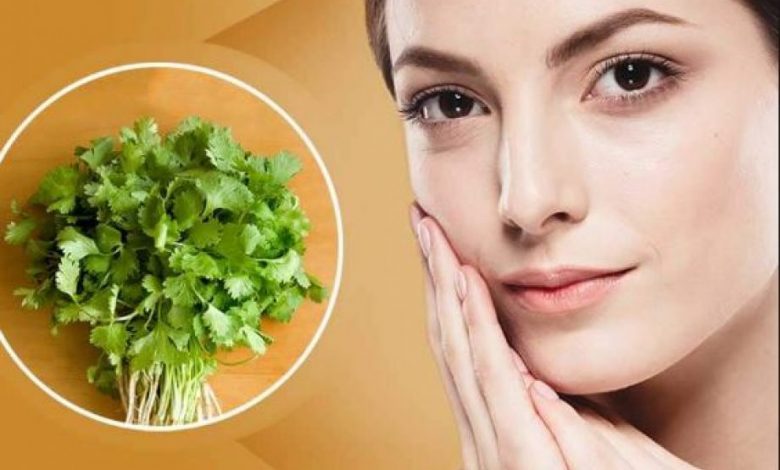 أفضل 9 أطعمة لبشرة صحية