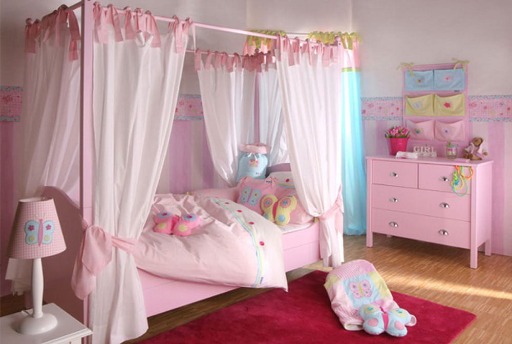 غرف نوم بنات بدرجة الوردي