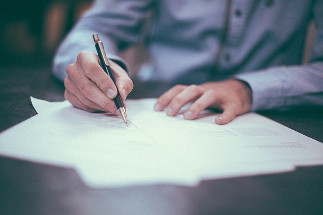 خطاب استقالة من جامعة