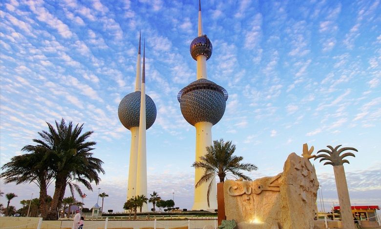 كم يبلغ طول ابراج الكويت