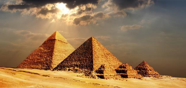 لماذا سميت مصر بهذا الاسم و EGYPT فى اللغة الانجليزية