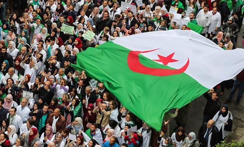 كم عدد سكان الجزائر آخر إحصائية