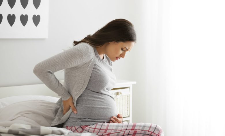 علاج الإمساك خلال الشهر التاسع من الحمل
