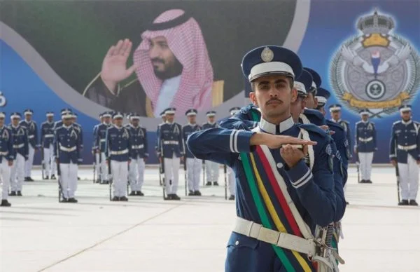 شروط كلية الملك فيصل الجوية للجامعيين ونسب القبول